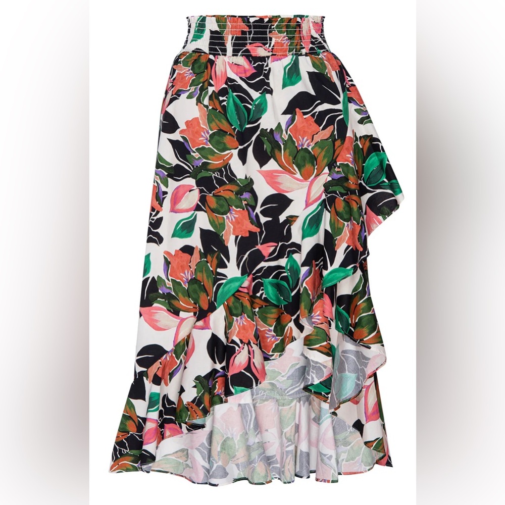 Beautiful Skirt, Misa Los Angeles